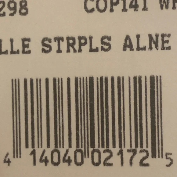 OLEG CASSINI WEDDING DRESS - Picture 6 of 6